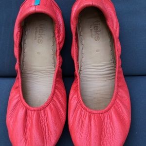 Poppy Size 8 Tieks